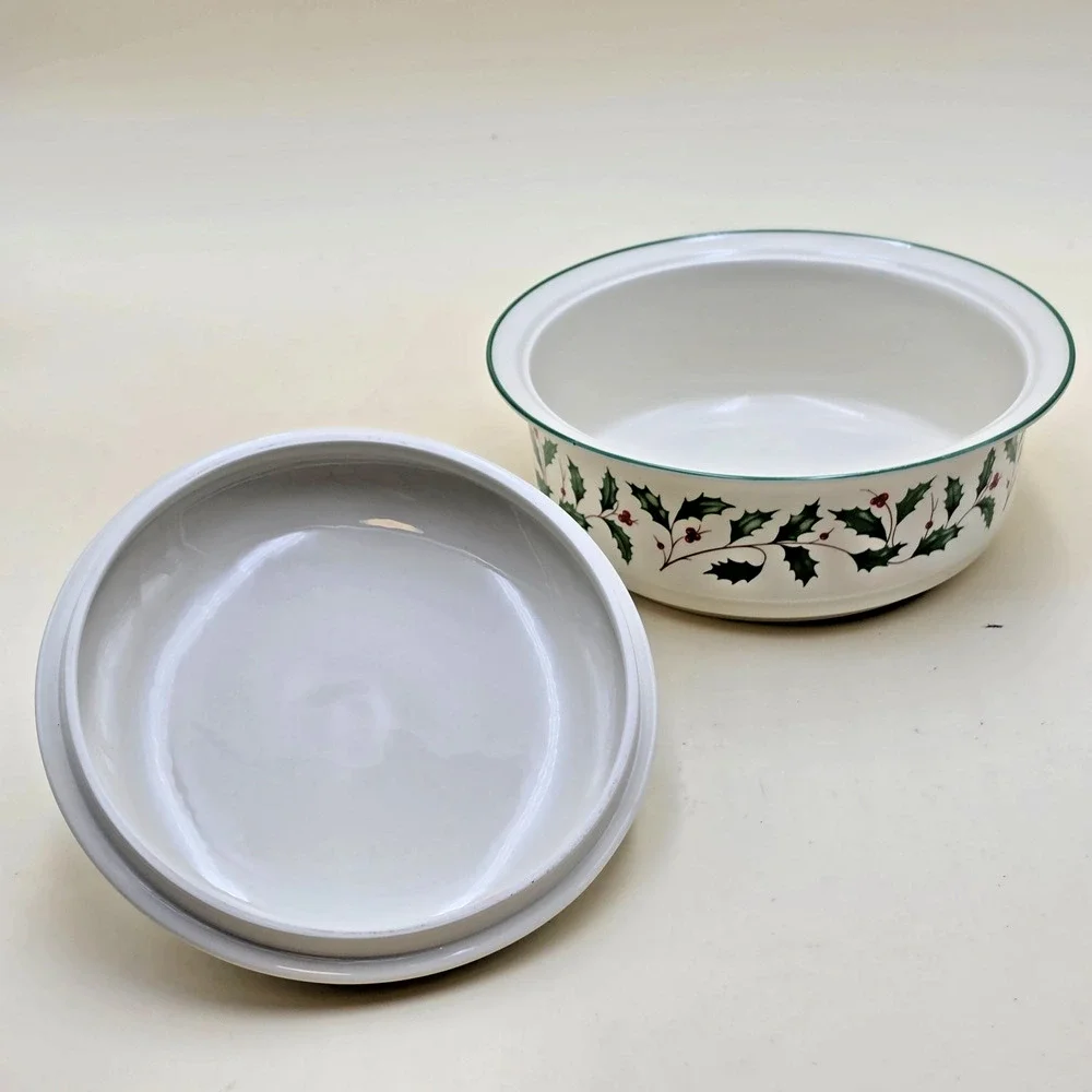 Lenox holiday bakeware